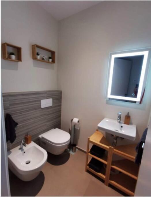 One Bedroom With Terrace And Parking Luxembourg